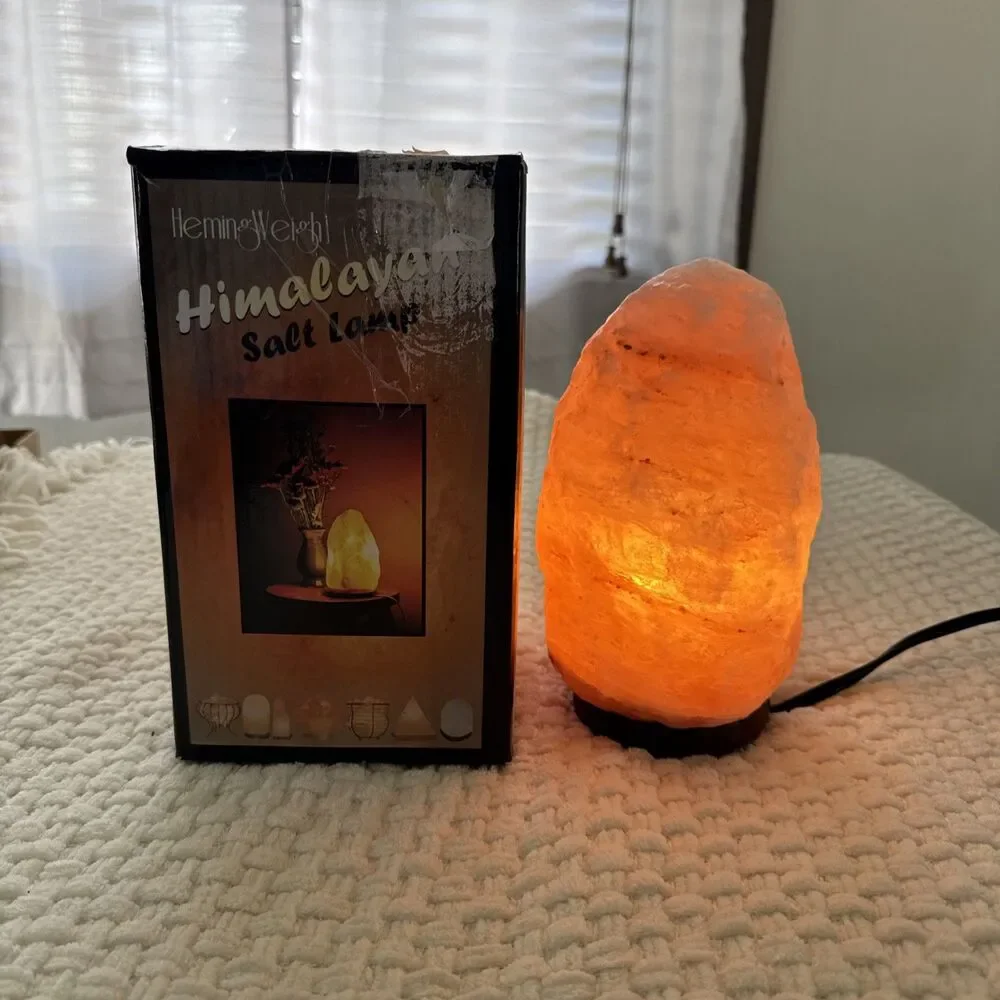 HemingWeigh Himalayan Salt Lamp Open Box With Dimmer